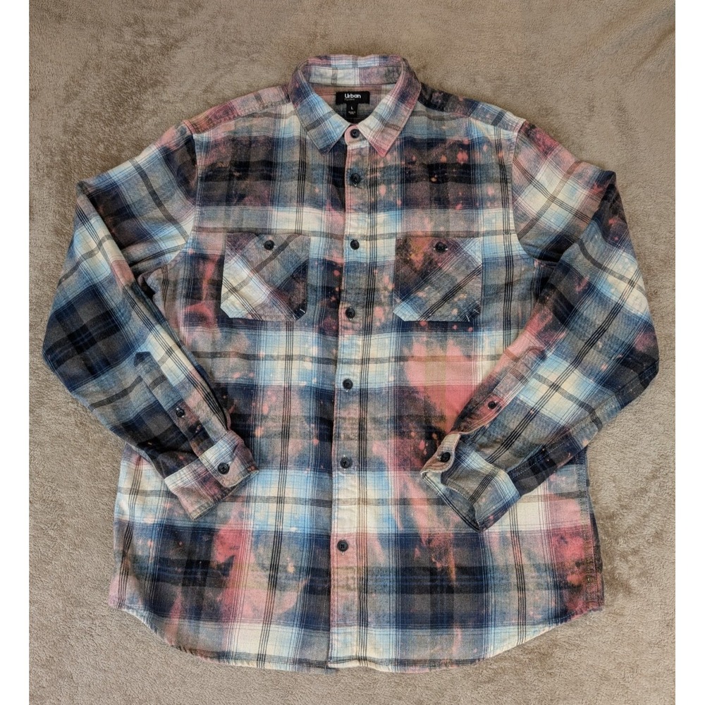 Urban Pipeling Men's‎ Size Large Soft Cotton Flannel Bleach Distressed